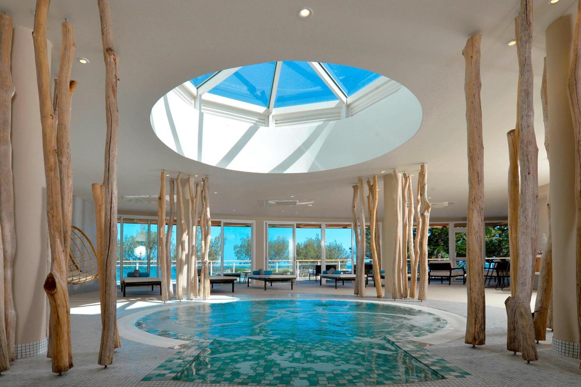 Le Meridien Noumea Resort & Spa Экстерьер фото